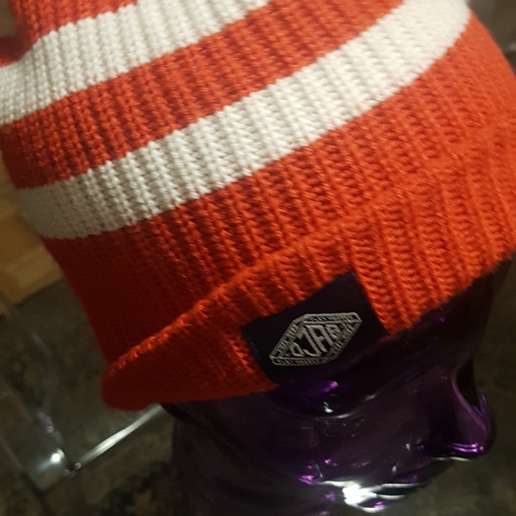 Old school Pompom Beanie - Picture 2 of 3